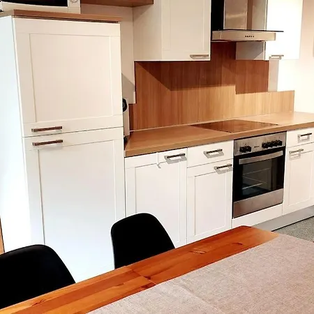 Апартаменты Zentrale - Direkt Am Und In Schlossnaehe *