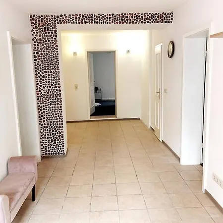 Zentrale - Direkt Am Und In Schlossnaehe Апартаменты Шверин