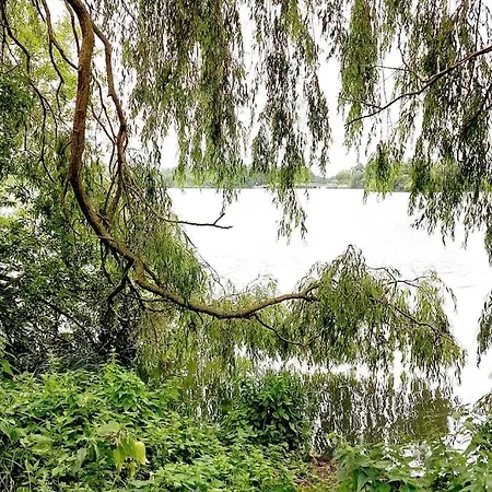 Zentrale - Direkt Am Und In Schlossnaehe